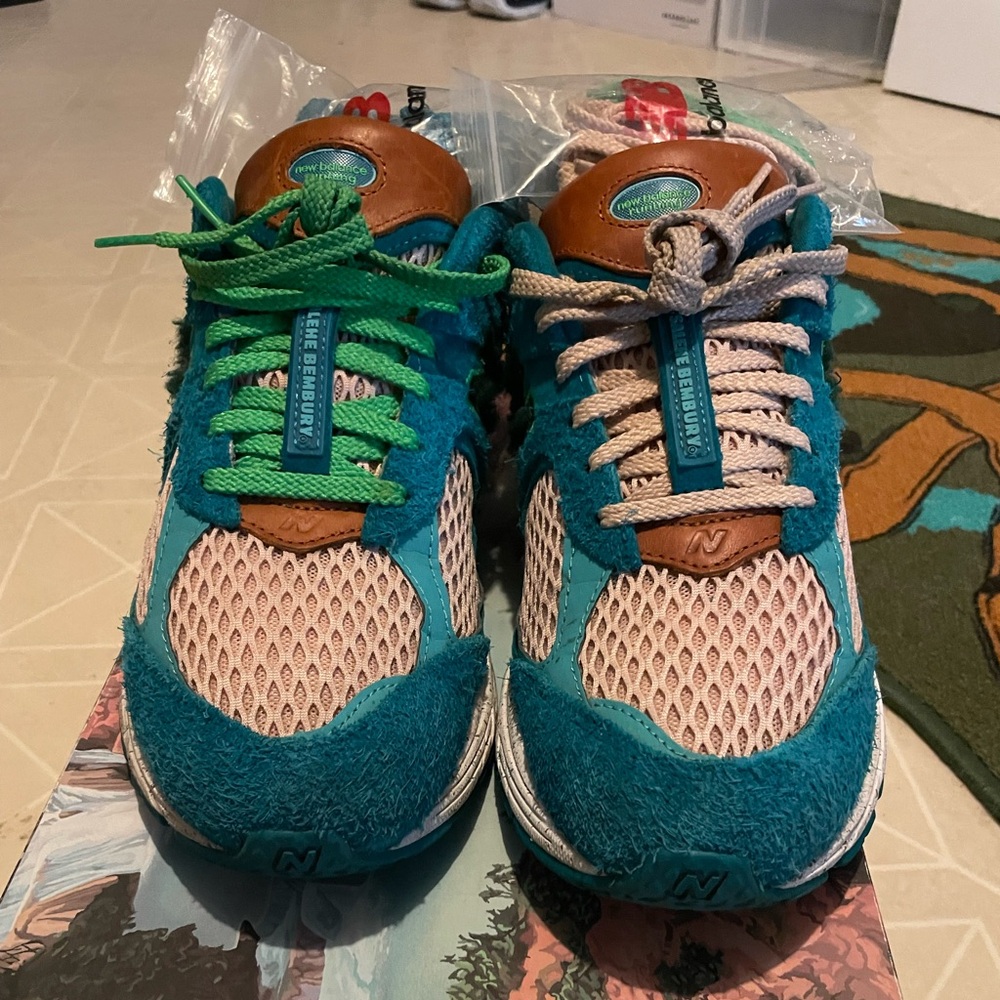 Salehe Bembury x New Balance 2002r
